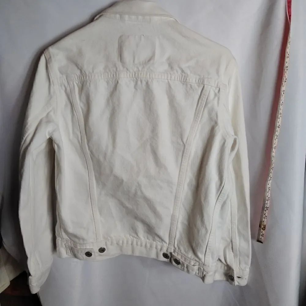 Levi's jean jacket   - Picture 3 of 8